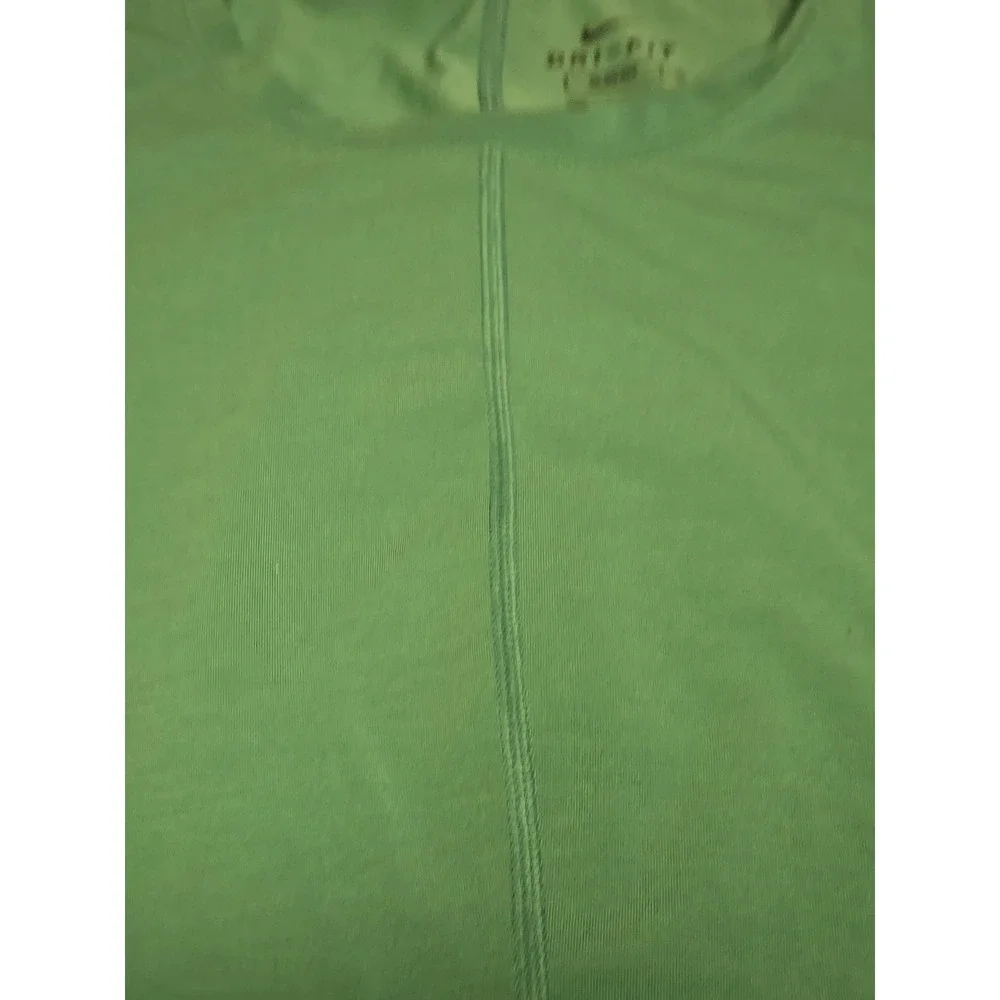 Nike‎ Training Dri-FIT Tee Mens Medium Green Vertical Front Seam Slim Fit EUC